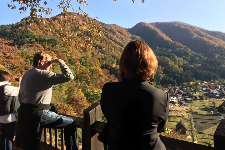 Privévervoer van Takayama naar Kanazawa inclusief Shirakawago