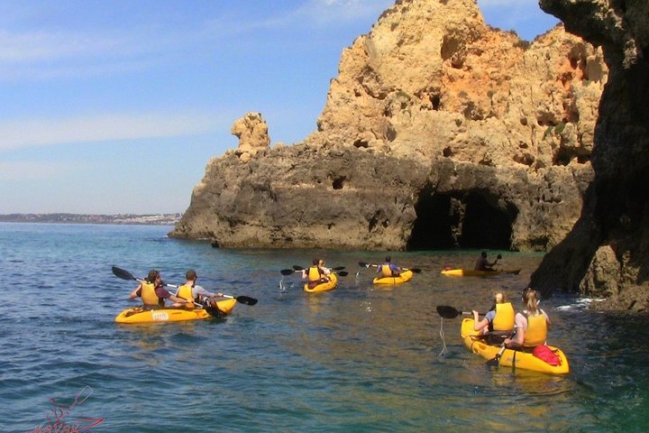 Ponta da Piedade Caves Kajaktocht in Lagos + Snorkelen