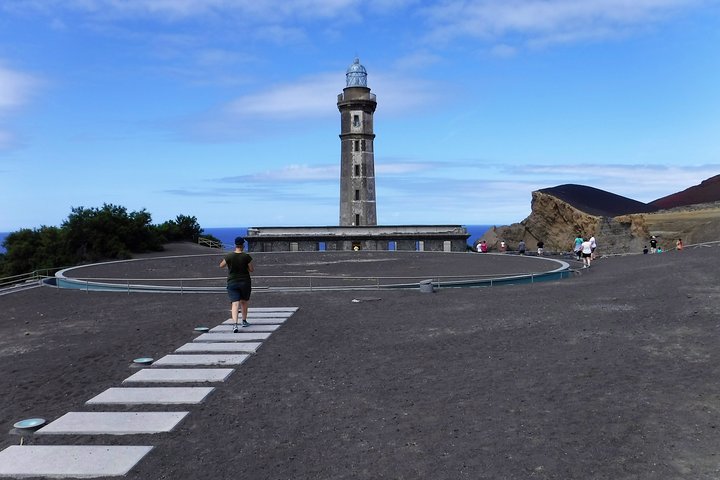 Eiland Faial: een volledige dag met lokale gids, vulkanen en landschappen