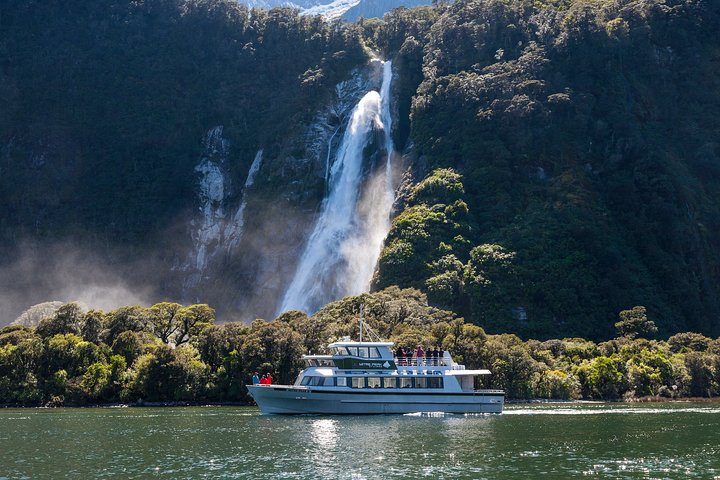 Milford Sound Premium Small Group Tour & Cruise saindo de Queenstown