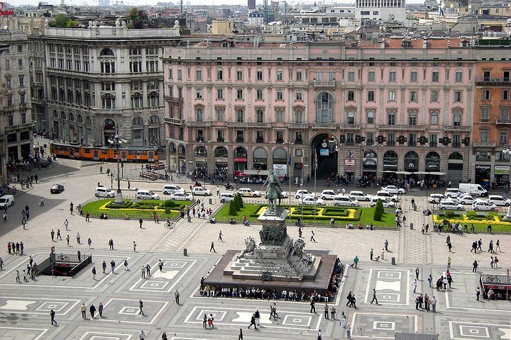 Luchthaventransfer: Malpensa Airport MXP naar Milaan per luxe busje