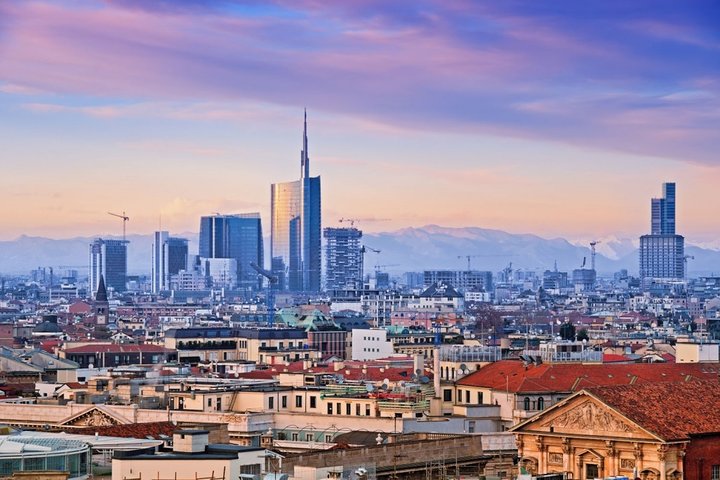 Luchthaventransfer: Malpensa Airport MXP naar Milaan per luxe busje
