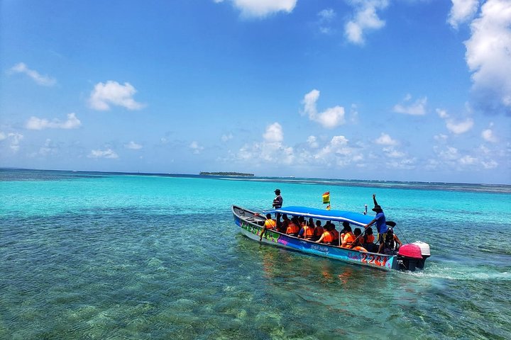 San Blas Islands 4D / 3N tur med hollændere Cays & Boat Tour