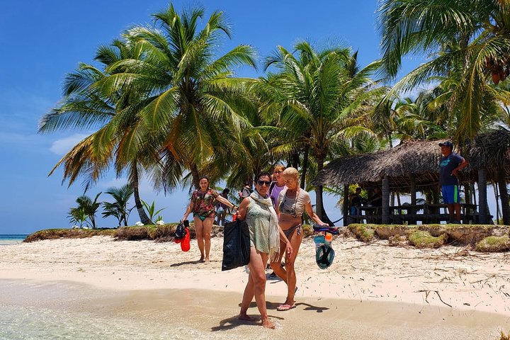 San Blas Islands 4D / 3N tur med hollændere Cays & Boat Tour