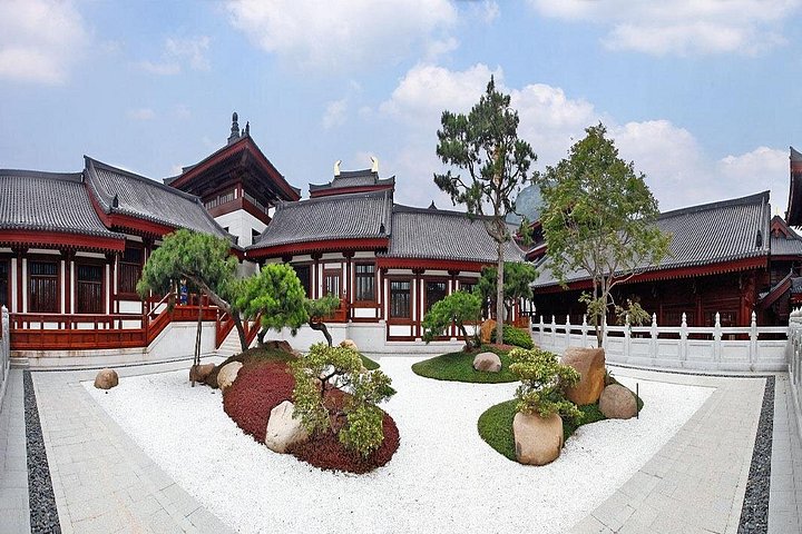 Halbtägige private Tour zum Niushoushan Kulturpark in Nanjing