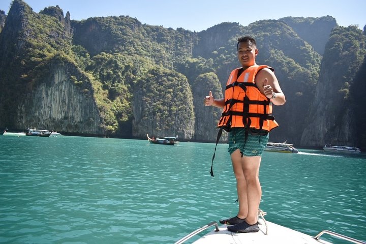 Il meglio del tour avventuroso di un giorno a Phi Phi Island con pranzo da Phuket