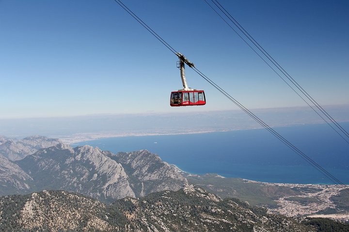 Olympos Cable Car Ride till Tahtali Mountains från Kemer