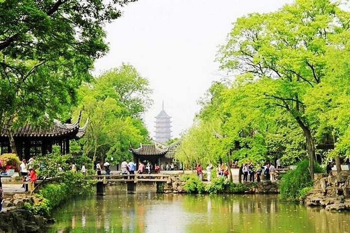Zelfgeleide tour door Suzhou met privéauto en chauffeursservice