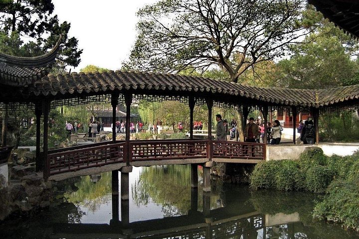 Zelfgeleide tour door Suzhou met privéauto en chauffeursservice