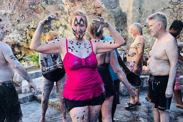St. Lucia Private Boat Tour, Mud Bath, Waterfall & Beach Time