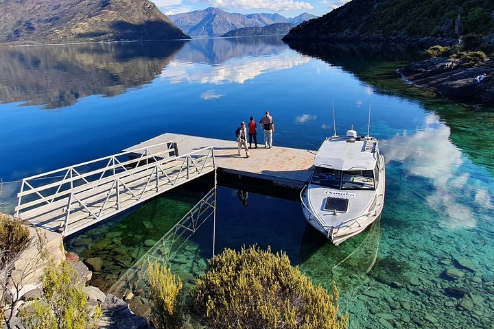Croisière sur le lac et promenade dans la nature de l'île Mou Waho