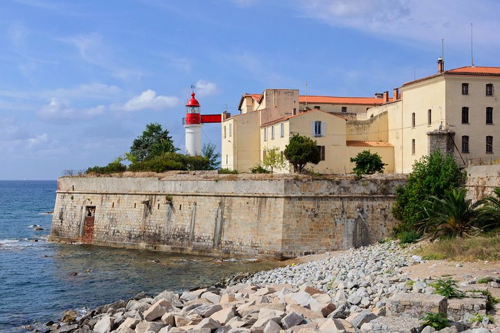 Corsica Ajaccio Private Tour mit Fahrer und optionalem Guide mit Hoteltransfer