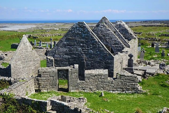 Geschichts- und Kulturreise durch Inishmore, Aran Islands. Galway. Privat. 2 ½ Stunden