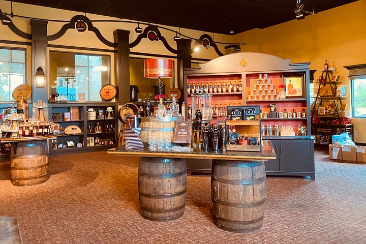 Bourbon Tour (03): Buffalo Trace, Woodford, Four Roses, Wild Turkey, Other
