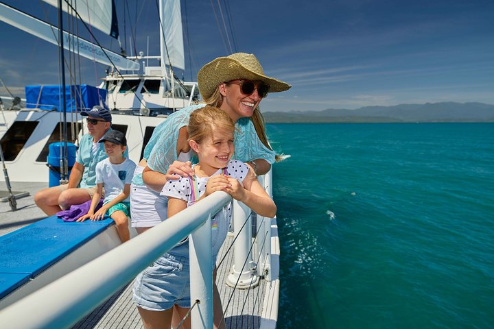 Wavedancer Low Isles Grande Barreira de Corais Cruzeiro à Vela de Palm Cove