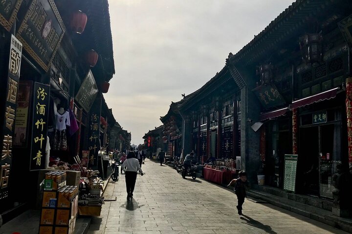 Excursión privada de un día en Pingyao que incluye Zhenguo y el templo Shuanglin