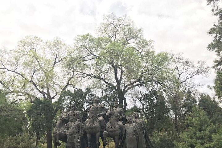 Privat dagstur i Taiyuan: Jinci, Mengshan Buddha, Tianlong Mount