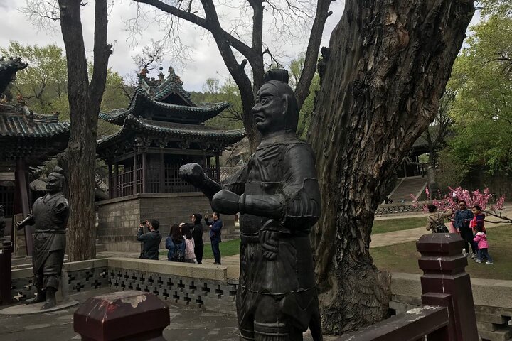 Privat dagstur i Taiyuan: Jinci, Mengshan Buddha, Tianlong Mount