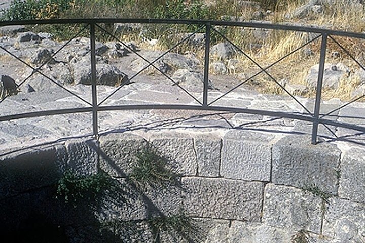 Traslados privados Ciudad de Esmirna o Adnan Menderes Apt a / desde Pergamon Antic City