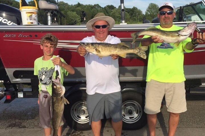 Private Lake Erie Walleye Angelcharter in Erie PA