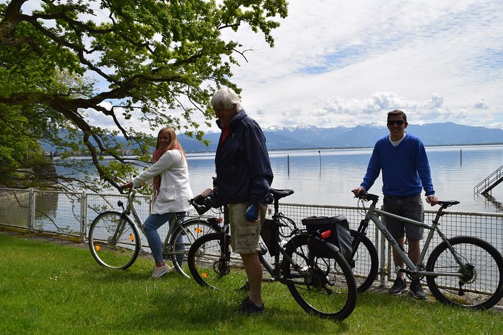 Tour in bicicletta a Friedrichshafen con visita allo Zeppelin e al Museo Dornier