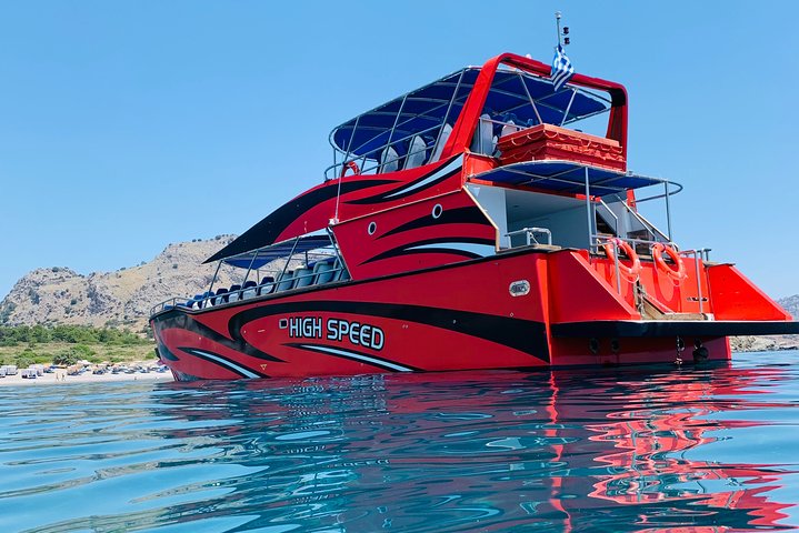 Rask båt til Symi med svømmestopp ved St George's Bay! (Bare 1 times reise)