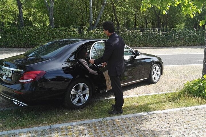 Privat transfer från Elciego city till San Sebastian