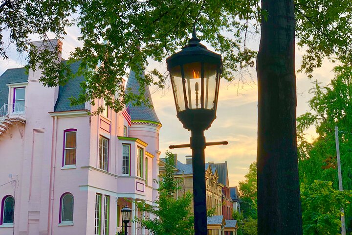 Old Louisville Ghost Tour som anbefalt av The New York Times @ 4th og Ormsby