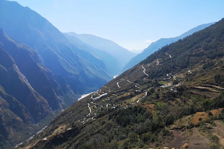 Tour privato di un giorno a Tiger Leaping Gorge da Lijiang