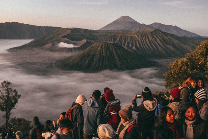 2 - Tagestour : Bromo Sunrise & Tumpak Sewu von Malang & Surabaya