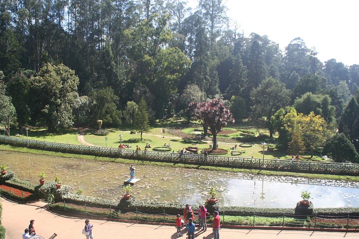 Principali attrazioni turistiche di Ooty (tour guidato della città di un'intera giornata in auto)