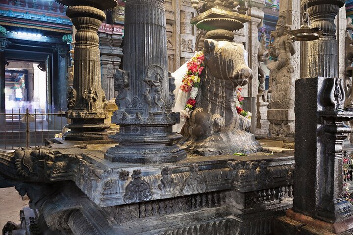 Spirituelle stier i Madurai gamle bydel (2 timers guidet vandretur)