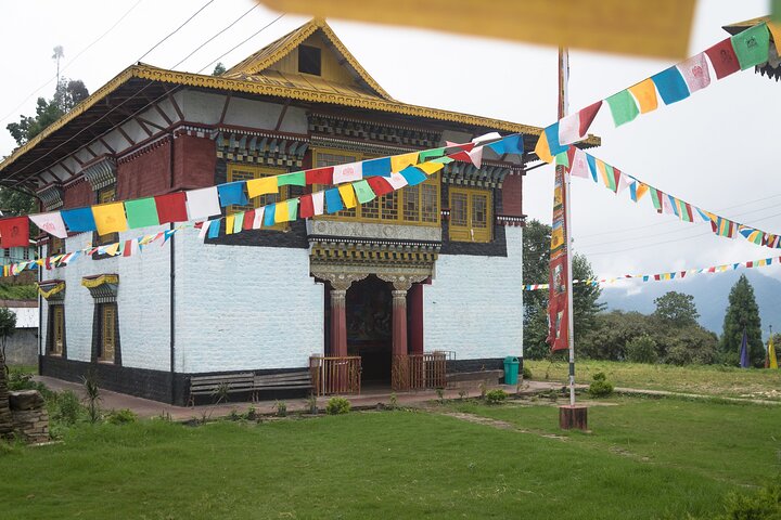 Best of Pelling (excursão turística guiada de meio dia de carro)