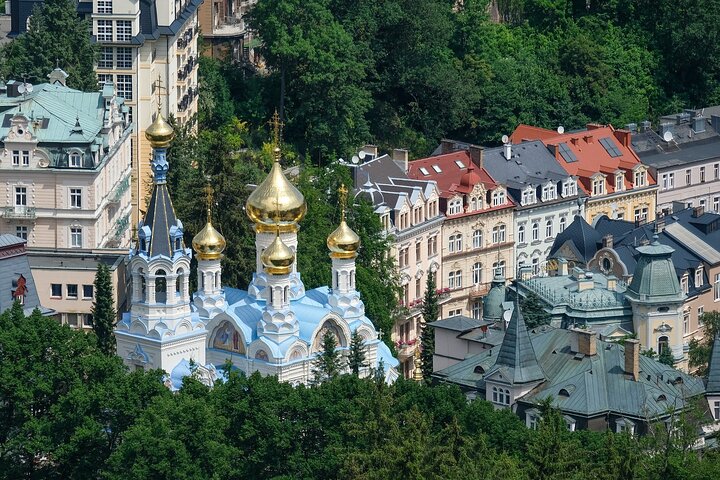 Destaques turísticos de Karlovy Vary em uma excursão privativa de meio dia com um local