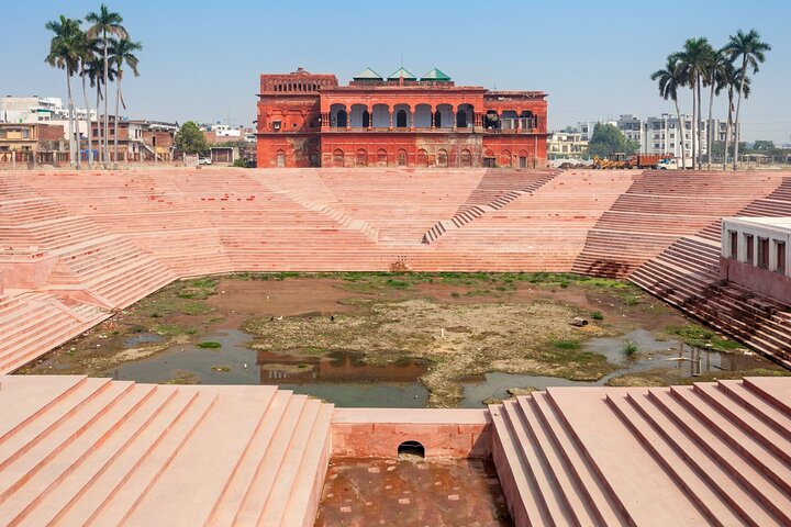 Il meglio di Lucknow (tour guidato di mezza giornata in auto)