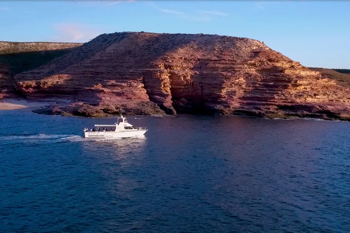 Croisière au coucher du soleil à Kalbarri le long des falaises côtières