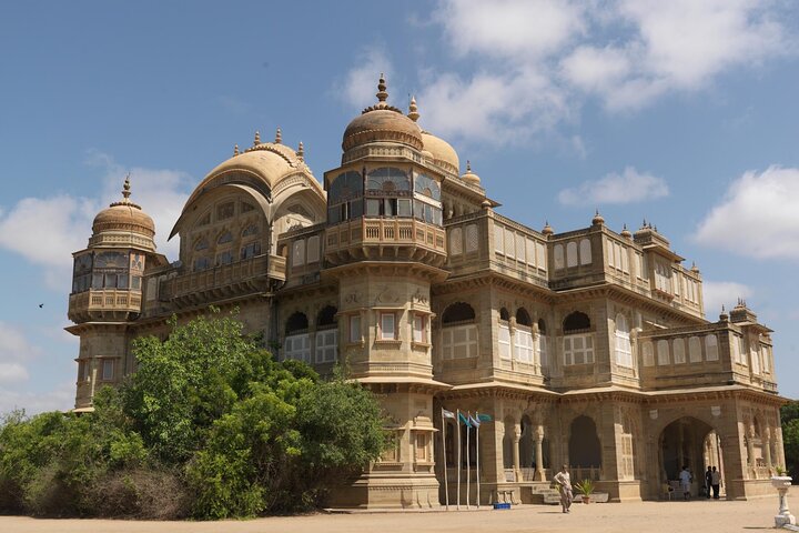Bhuj, Rann de Kutch e praia de Mandvi: o passeio de arte, artesanato e natureza