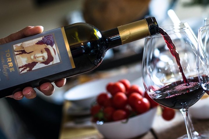 Tour e degustação em uma vinícola orgânica no coração da área de Chianti Classico