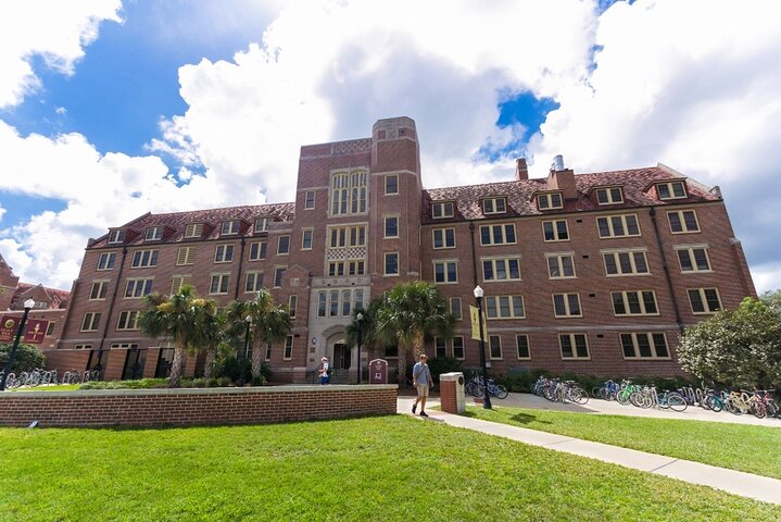 Anmeldelse af Awesome Scavenger Hunt: The Best of Florida's Capital