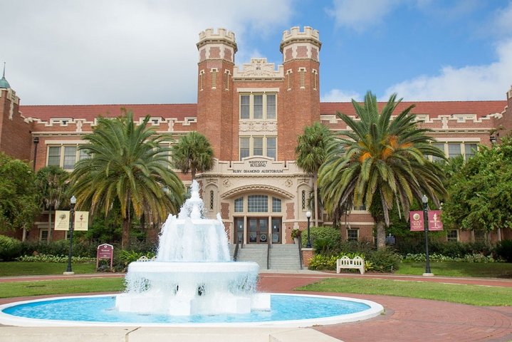 Anmeldelse af Awesome Scavenger Hunt: The Best of Florida's Capital