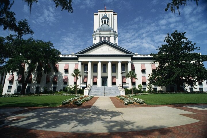 Anmeldelse af Awesome Scavenger Hunt: The Best of Florida's Capital