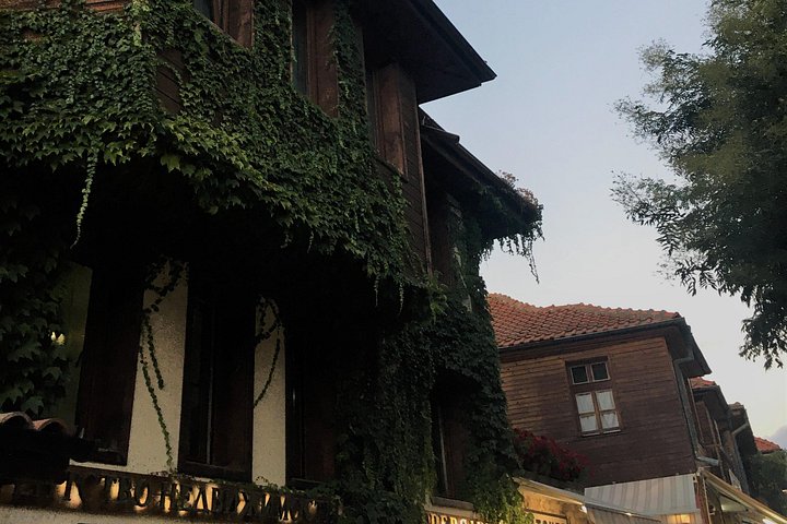 Giro turistico privato di un'intera giornata nel sud di Varna