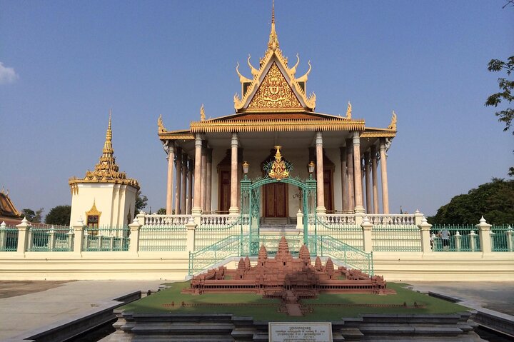 Phnom Penh Vital Discovery-Full Day Tour (Incluindo todos os serviços)