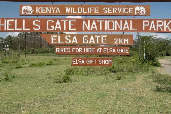 Excursão de dia inteiro ao Portão do Inferno e ao Lago Naivasha de Nairobi