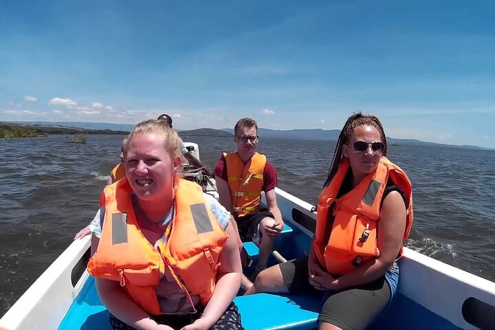 Excursão de dia inteiro ao Portão do Inferno e ao Lago Naivasha de Nairobi