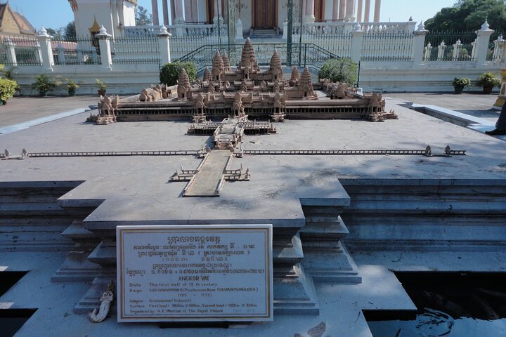 Phnom Penh Vital Discovery-Full Day Tour (Incluindo todos os serviços)