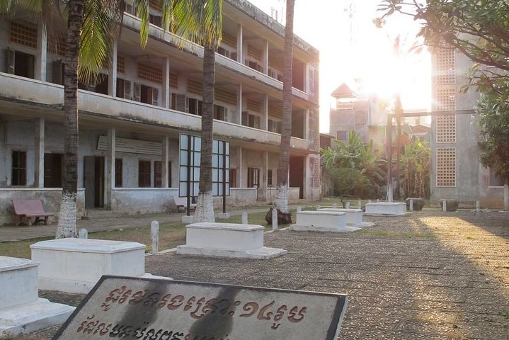 Phnom Penh Vital Discovery-Full Day Tour (Incluindo todos os serviços)