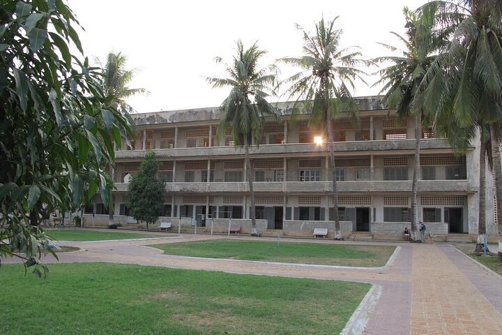 Phnom Penh Vital Discovery-Full Day Tour (Incluindo todos os serviços)