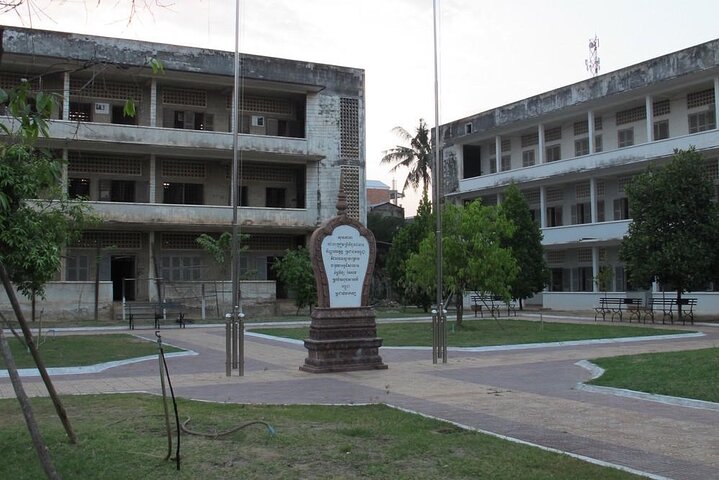 Phnom Penh Vital Discovery-Full Day Tour (Incluindo todos os serviços)