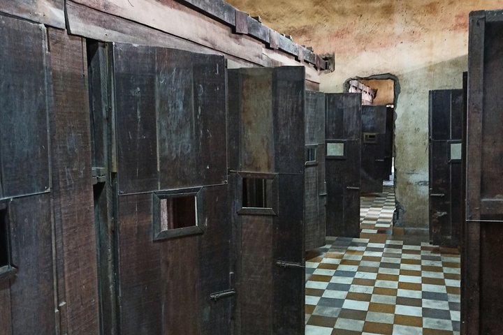 Phnom Penh Vital Discovery-Full Day Tour (Incluindo todos os serviços)